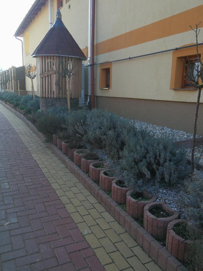 Levendulas Haz Becsehely Exterior photo